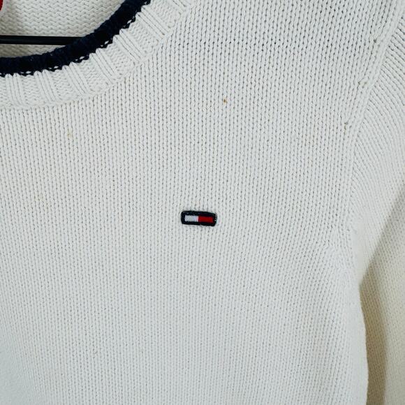 Vintage Tommy Hilfiger Cream Knit Sweater Flag Logo Crewneck Size L (Runs Small) - Picture 4 of 10